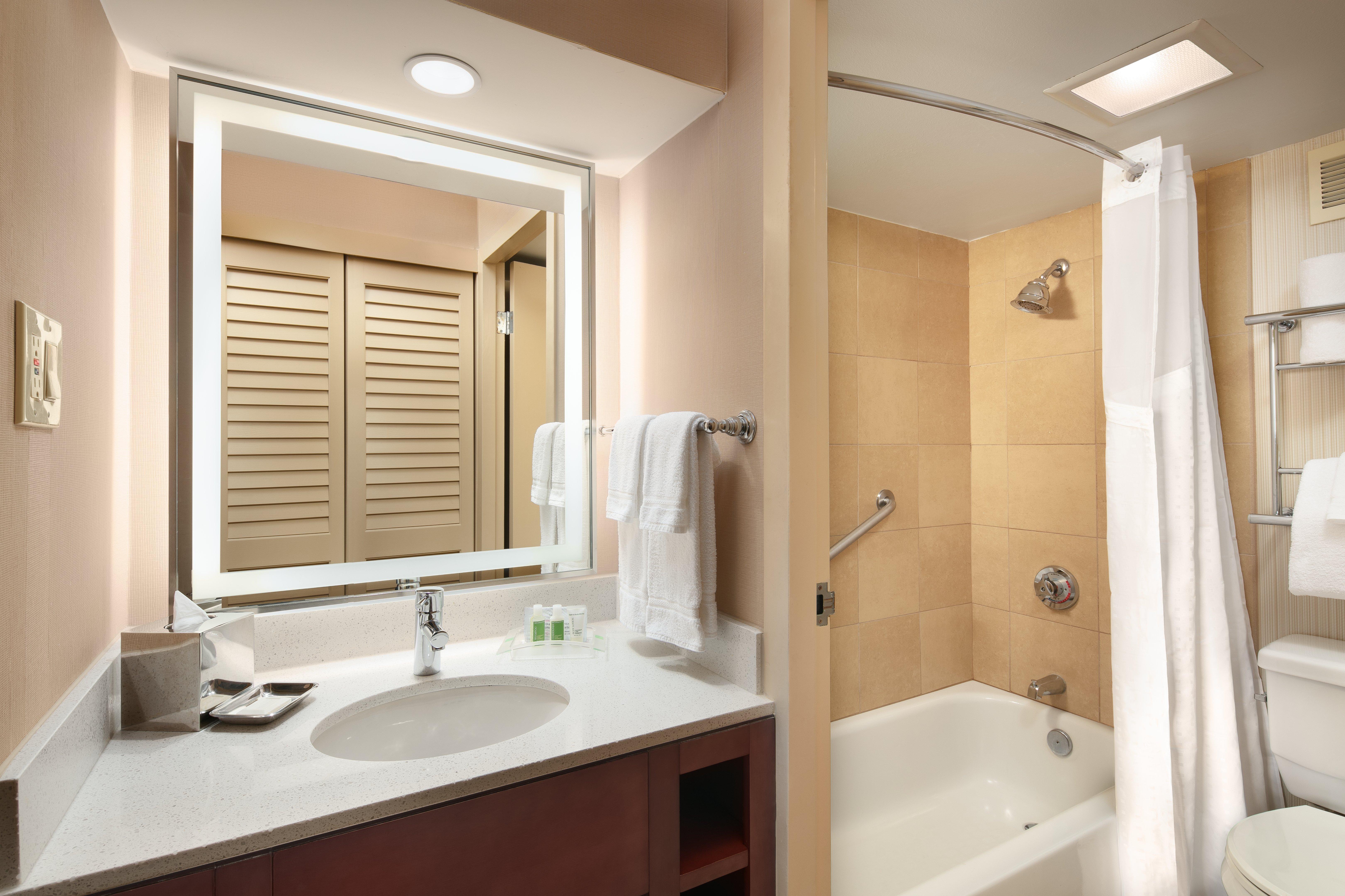 Holiday Inn Austin -Town Lake By Ihg Exterior foto