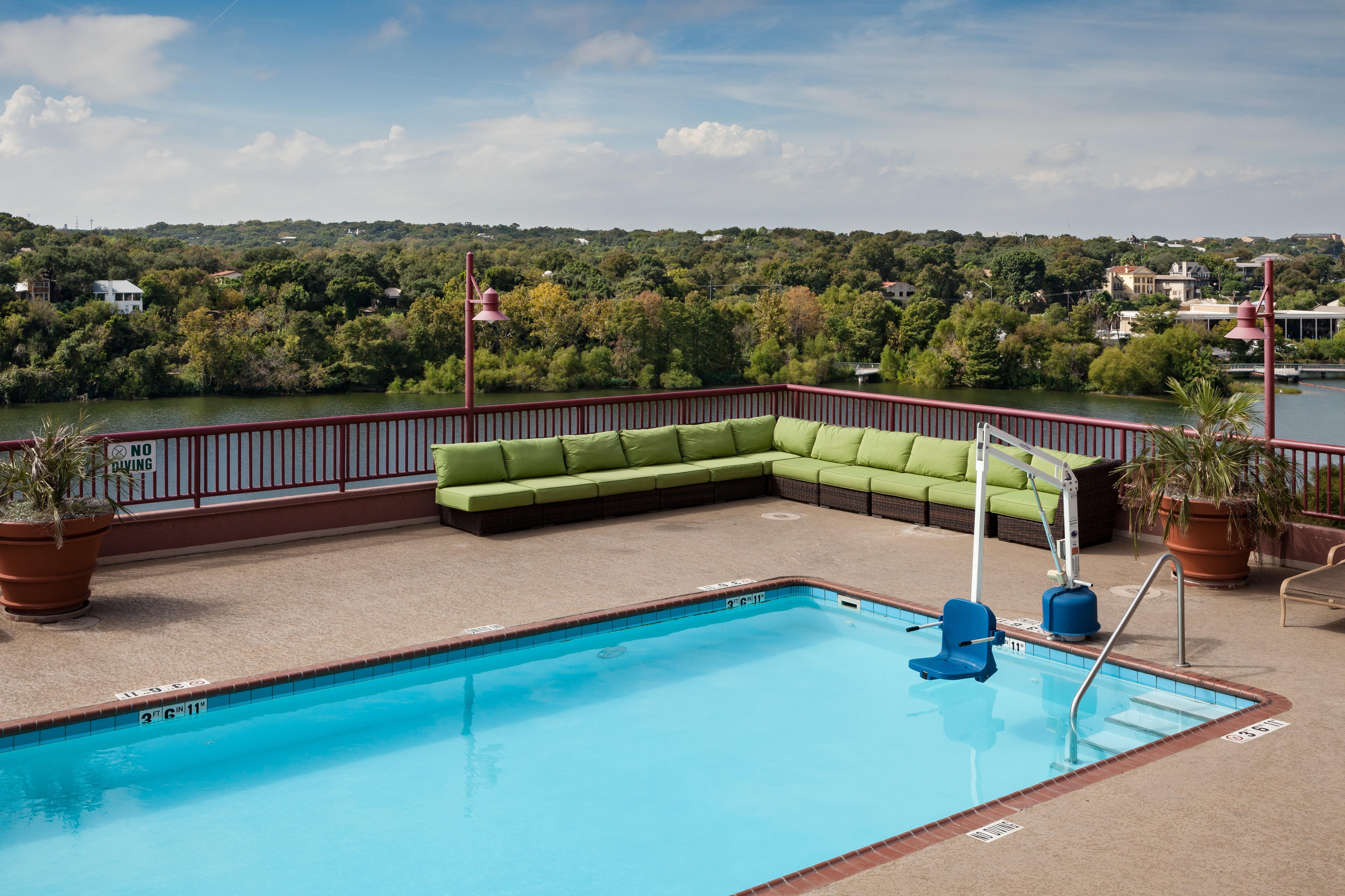 Holiday Inn Austin -Town Lake By Ihg Exterior foto